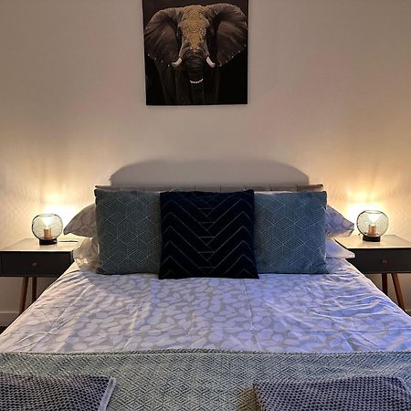 Brightcentral Apartment With Parking Glasgow Luaran gambar