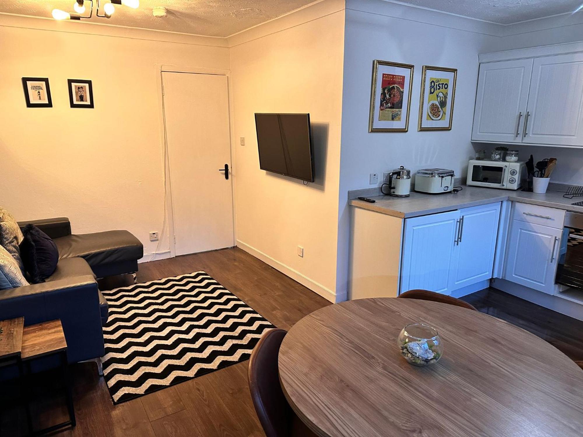 Brightcentral Apartment With Parking Glasgow Luaran gambar