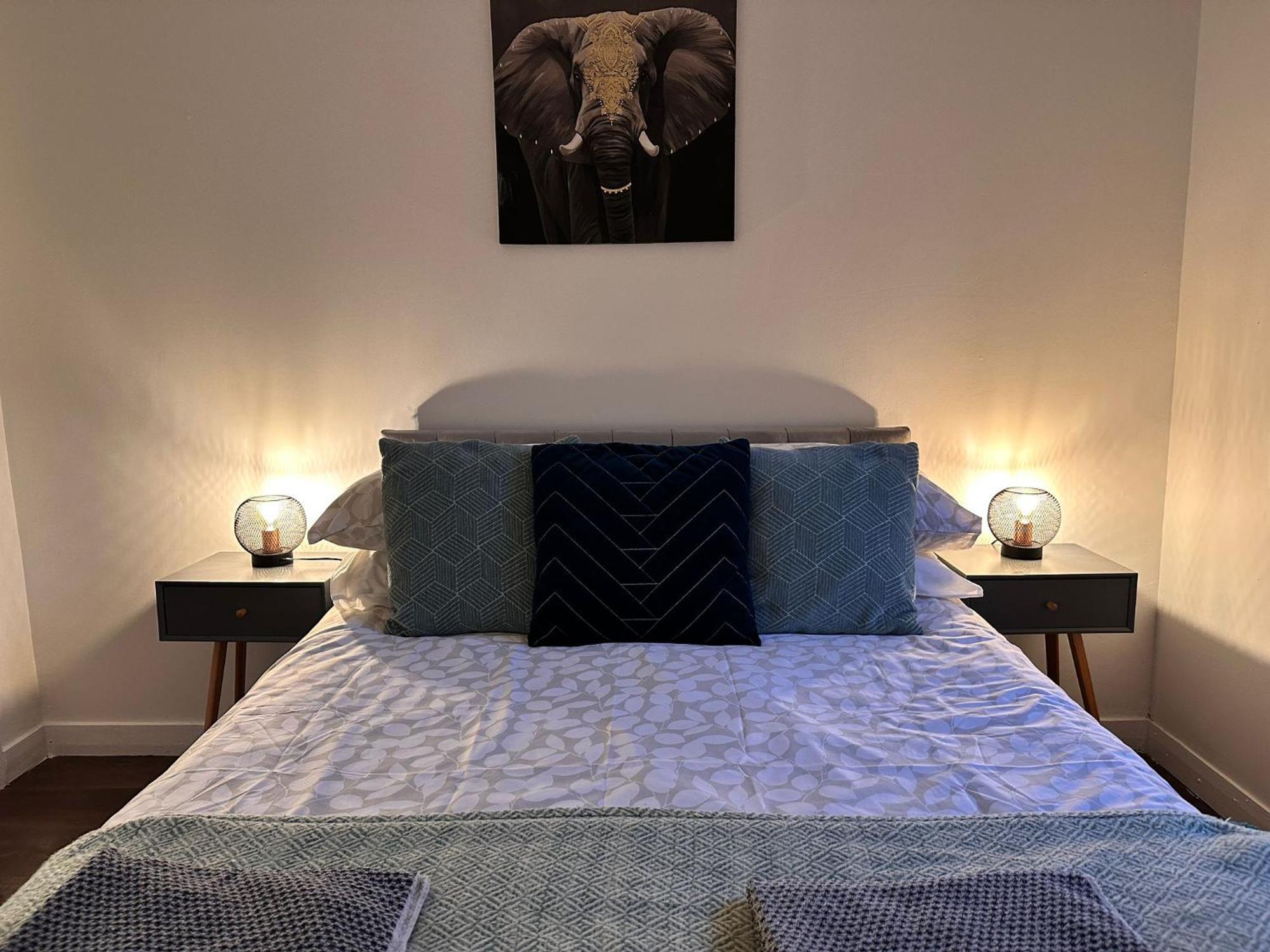 Brightcentral Apartment With Parking Glasgow Luaran gambar